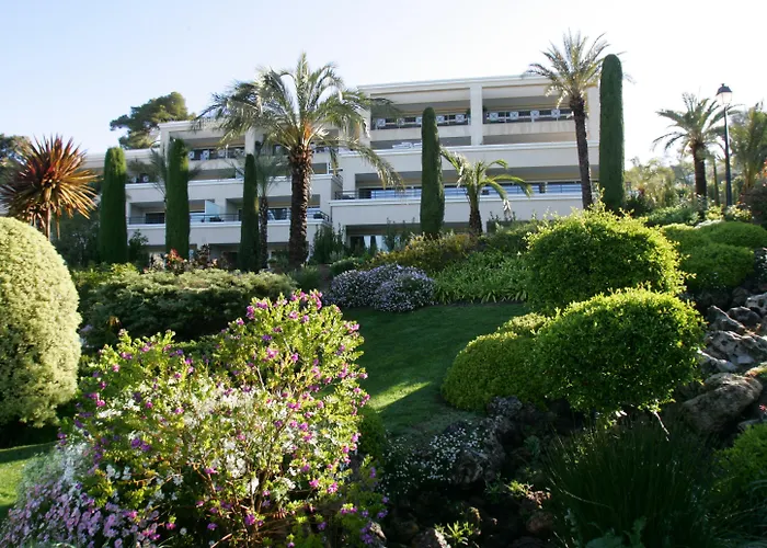 Royal Mougins Golf, Hotel & Spa De Luxe