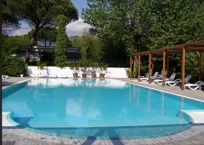 Hotel La Bussola Marina di Massa