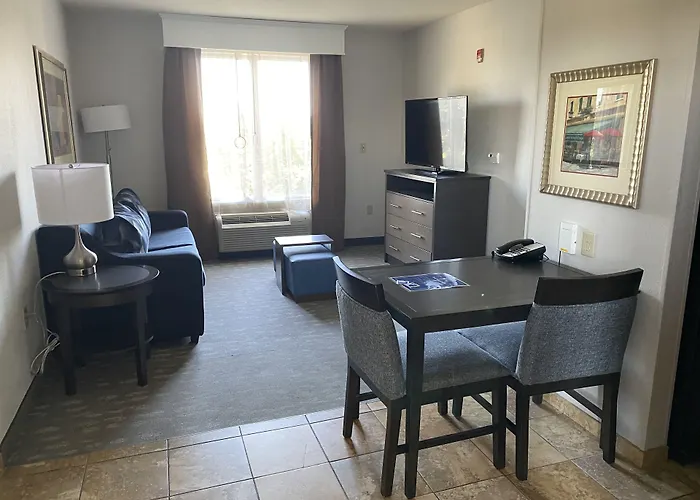 Forsyth Hotels