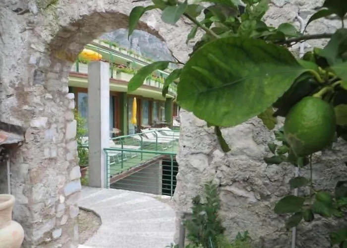 Hotel Alexander Limone sul Garda