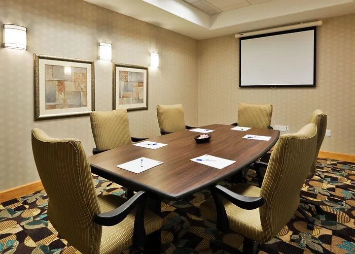 Fairburn Hotels