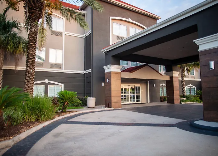 La Quinta By Wyndham Houston East At Normandy Hotel