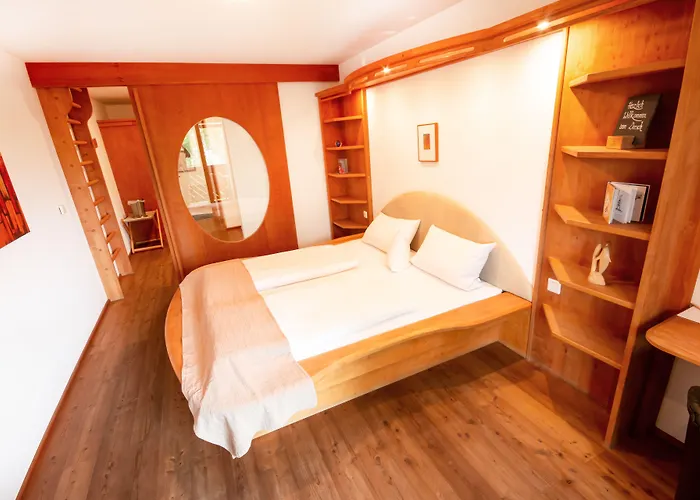 Hotels in Erl