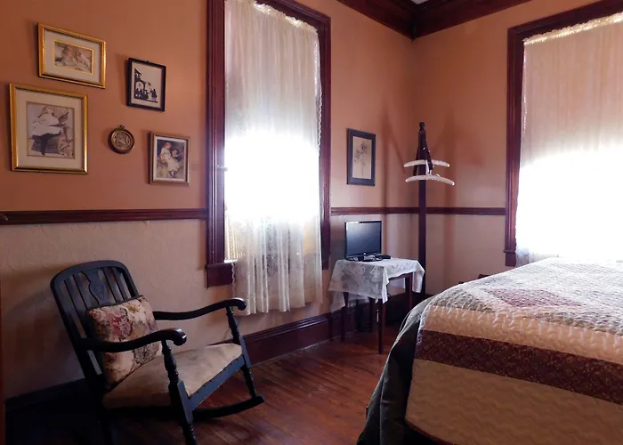 Pensacola Victorian Bed & Breakfast