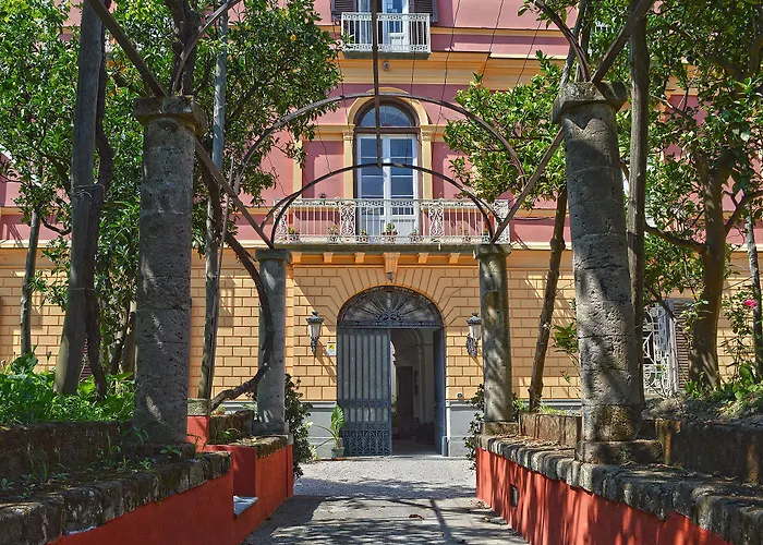Piano di Sorrento Hotels