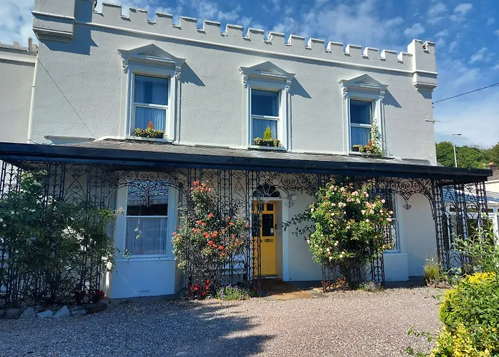 Belvedere Lodge