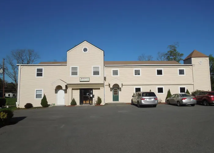 Marshalls Creek Hotels