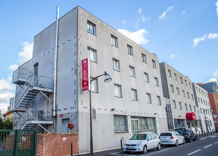 Milton Hotel