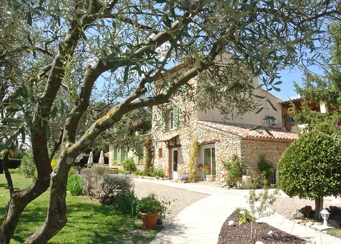 Bed and Breakfast La Vieille Bastide à Flayosc