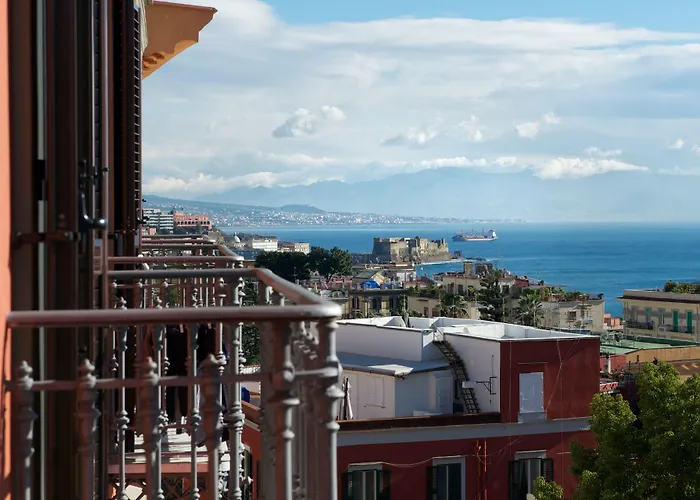 Napolicentro Mare - Sea View Rooms & Suites