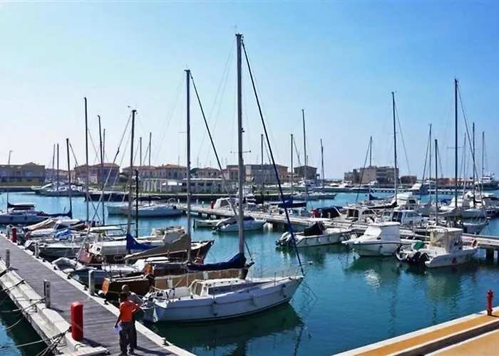 Hotel La Papaya Marina Di Pisa