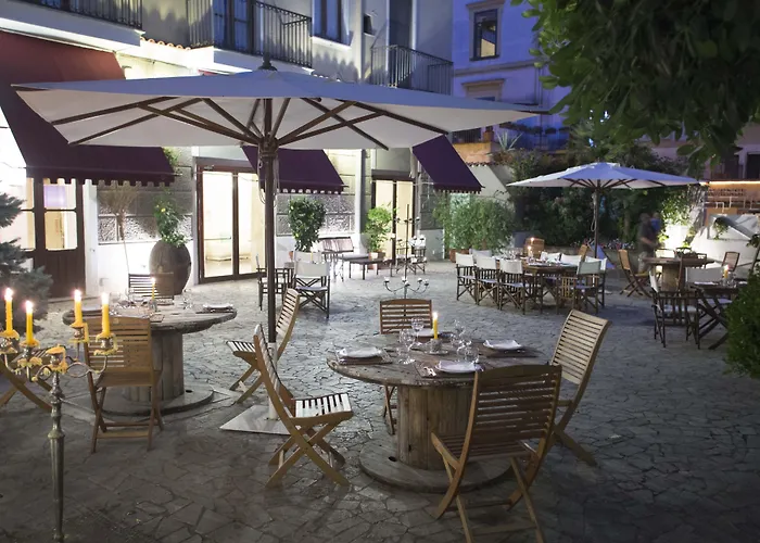 Cava De' Tirreni Hotels