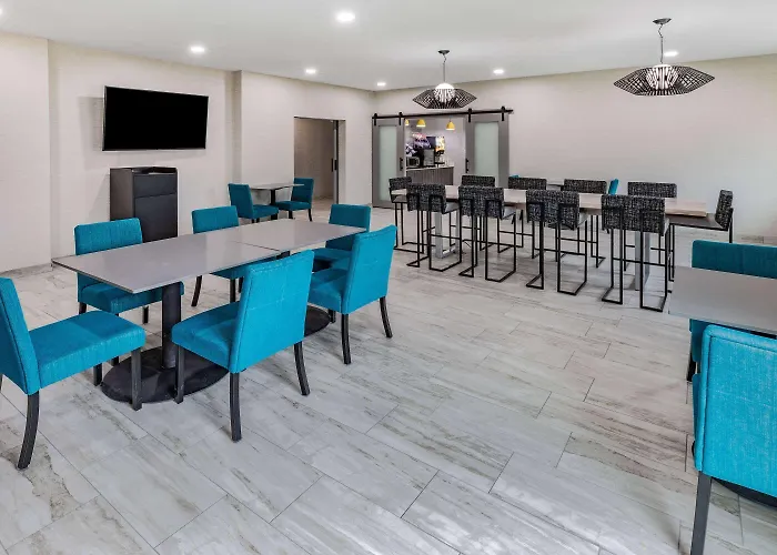 Hawthorn Extended Stay By Wyndham Ardmore