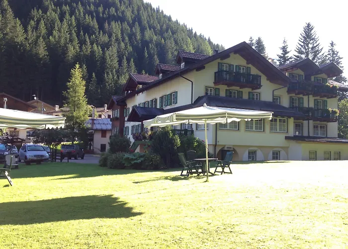 Hotel Villa Rosella Park&Wellness Canazei