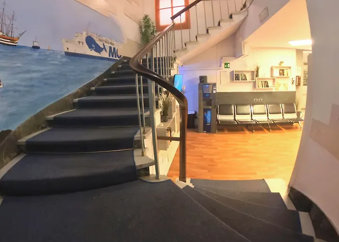Giappone Inn Parking Hotel Livorno
