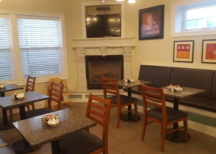 Crescent Suites Hotel Waltham