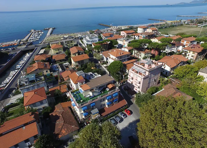 Hotel Daisy Marina di Massa