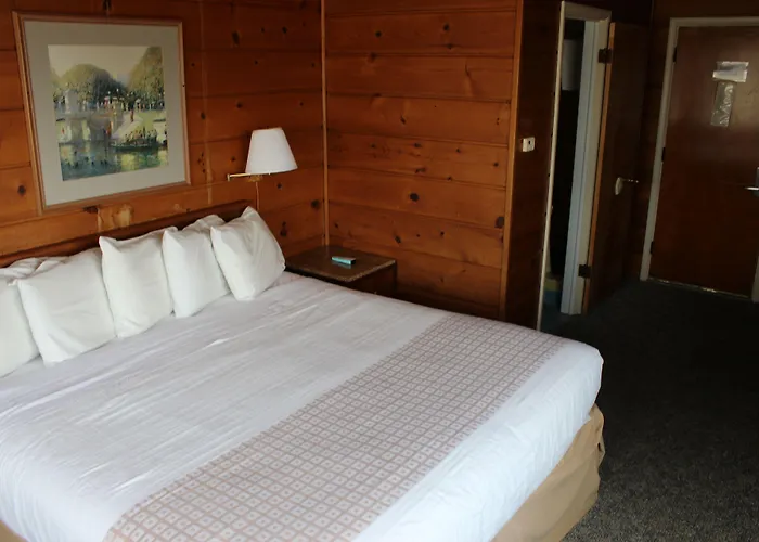 Arlington Inn Port Clinton