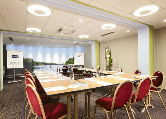 Kyriad Hotel Nevers Centre