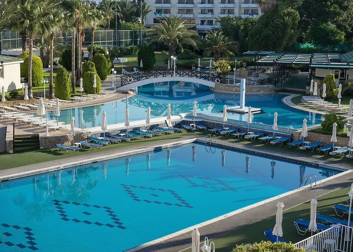 Aloe Hotel Paphos