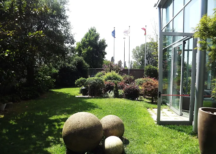 Hotel For You Cernusco Sul Naviglio