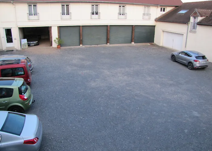 Briare Hotels