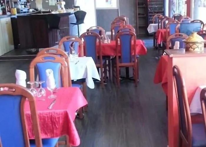 Hôtel Le Hussard Alençon