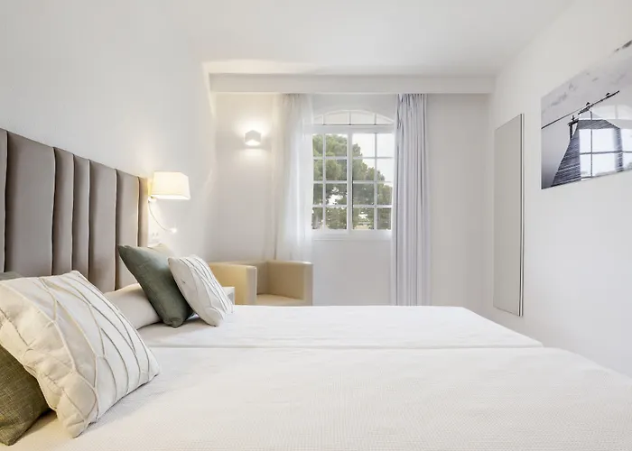 Aparthotel Ilunion Menorca à Cala Galdana 