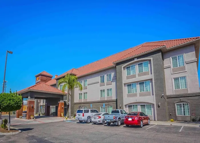 Fowler Hotels