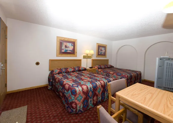 North Country Inn & Suites Mandan