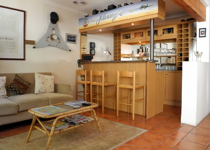 Baleia Guest Lodge