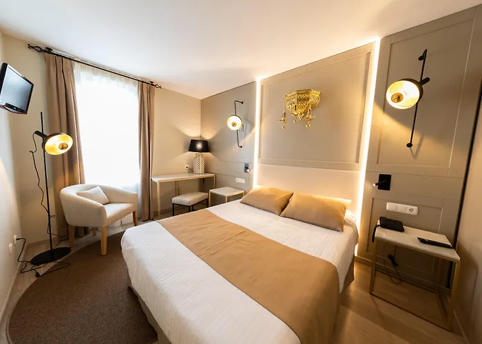 Almunecar Hotels
