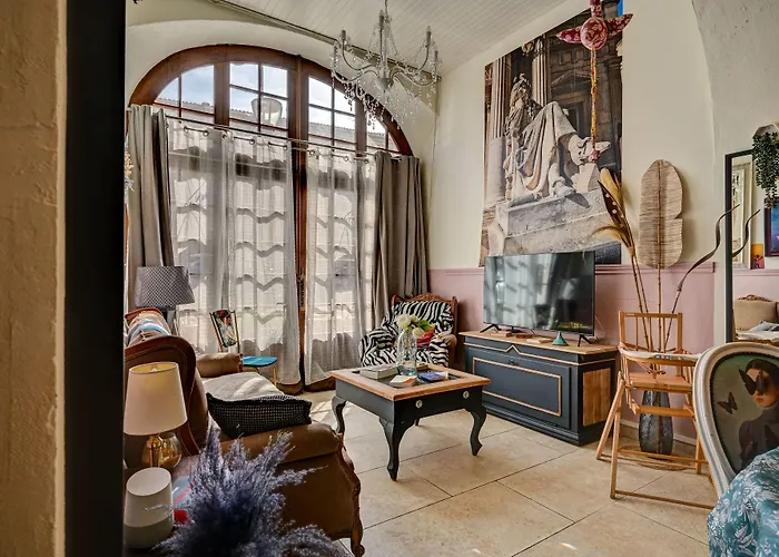 Hotel Des Artistes Tarascon
