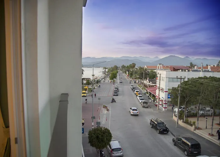 Yeniceri City Hotel