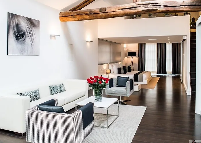 Les Pleiades Hotel-Spa-Restaurant