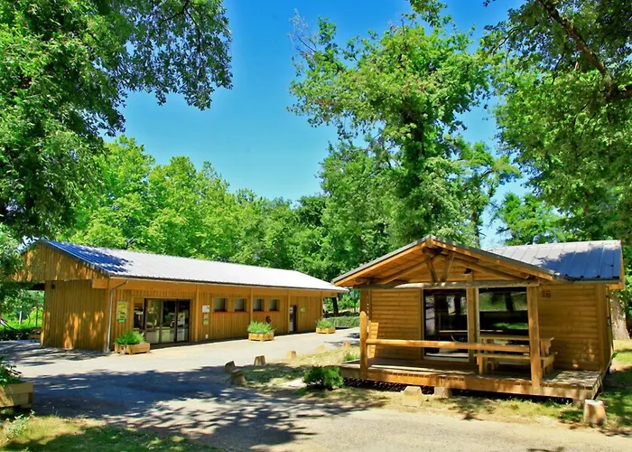 Albirondack Park Camping Lodge And Spa
