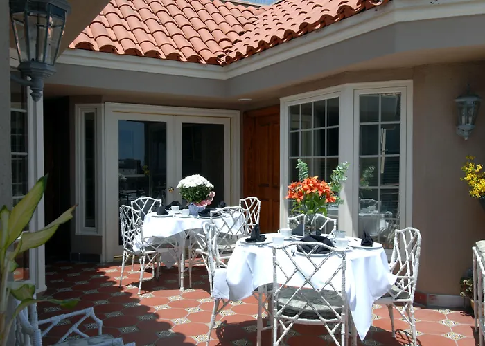 Doryman'S Oceanfront Inn Newport Beach