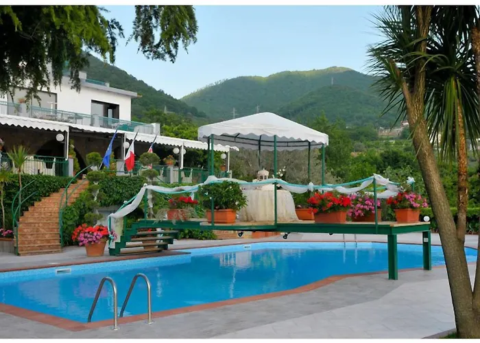 Hotel Diecimare Cava deʼ Tirreni