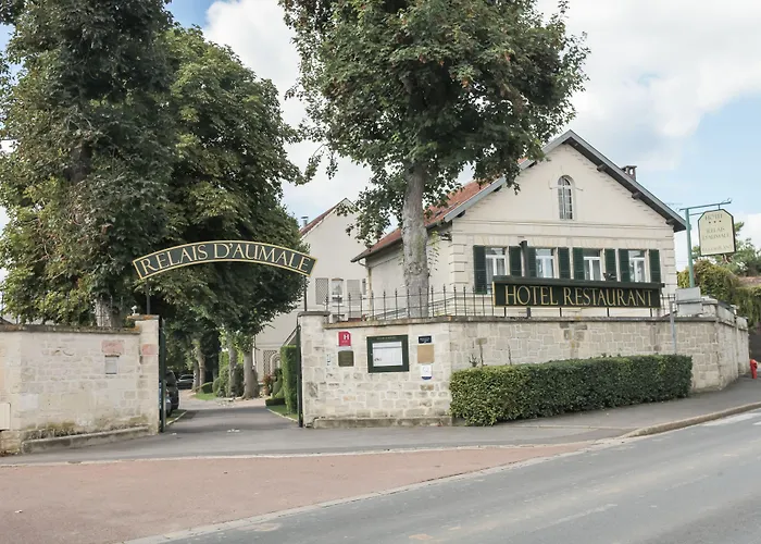Orry-La-Ville Hotels