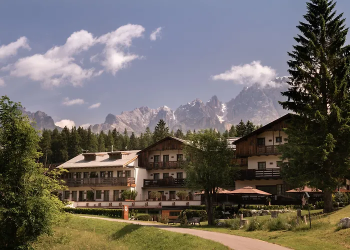 Rosapetra Spa Resort - Small Luxury Hotels Of The World Cortina dʼAmpezzo