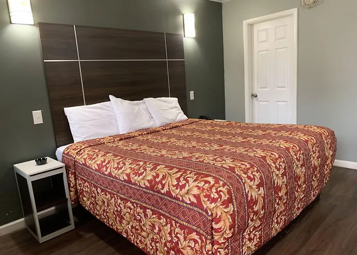 Hotels in Norristown