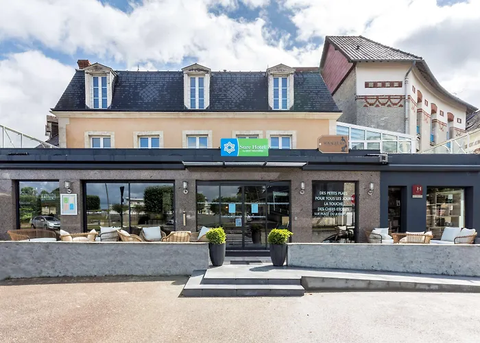 Hôtels Avec Piscine à Cabourg