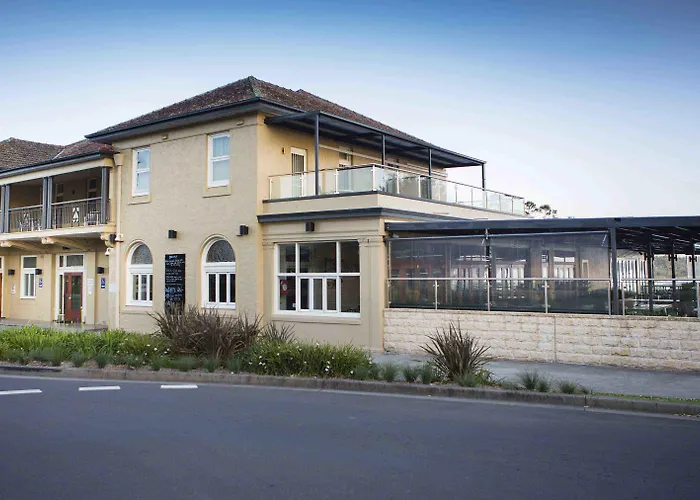 Huskisson Hotels
