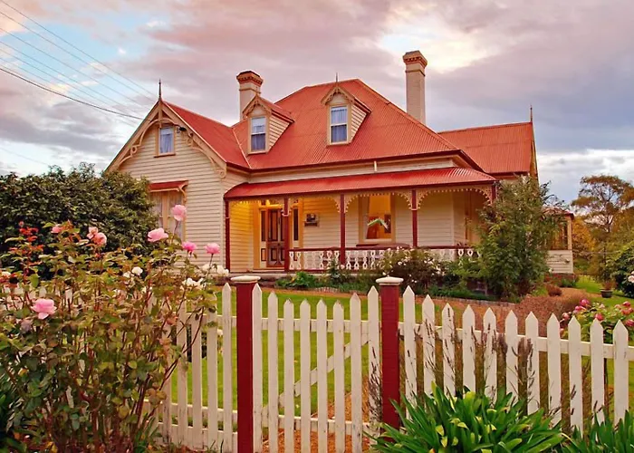 Geeveston Hotels