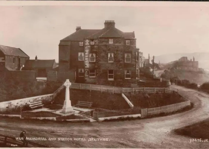 Staithes Hotels