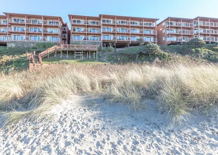 Hallmark Resort In Cannon Beach