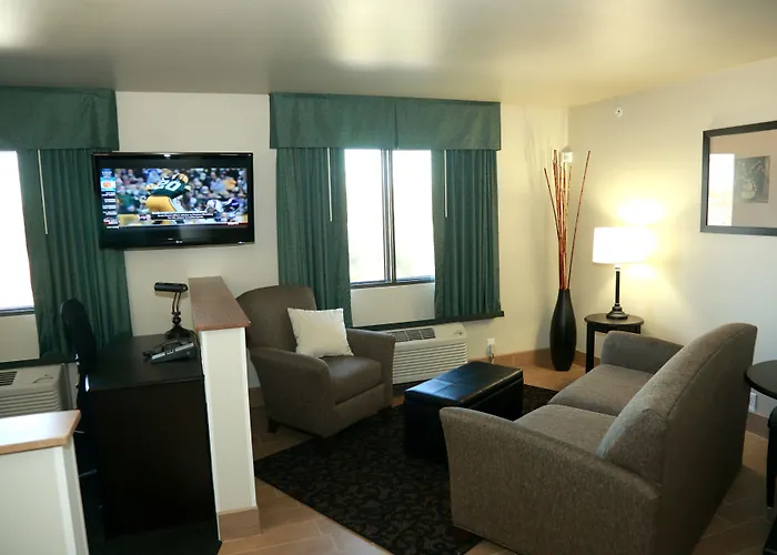 Baymont By Wyndham Glenwood Hotel