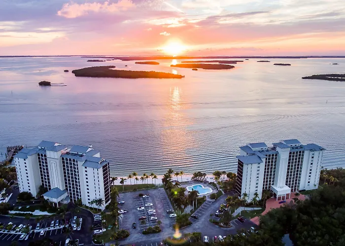 Punta Rassa Hotels