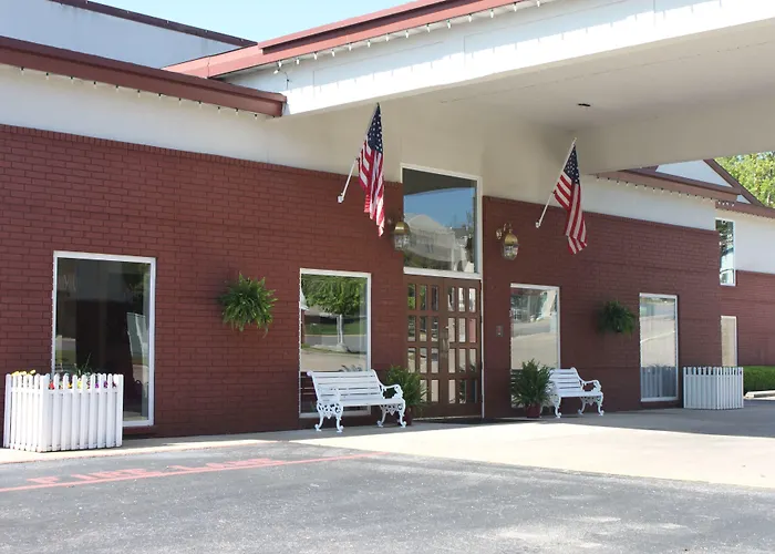 The Bransinn Entertainment District Branson