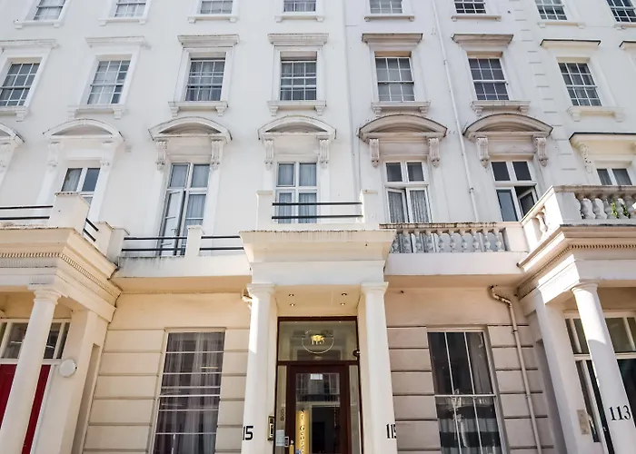 St George'S Hotel